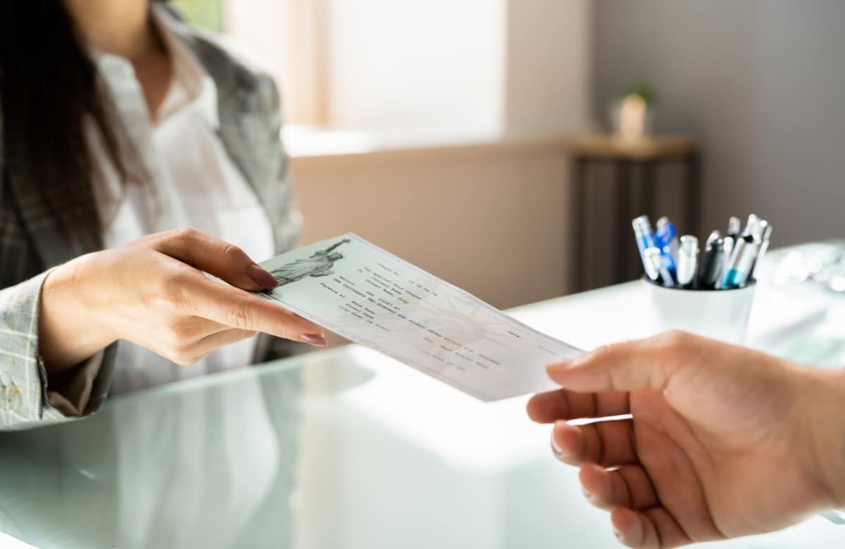 The Best Ways On How to Pay Off Debts Strategically